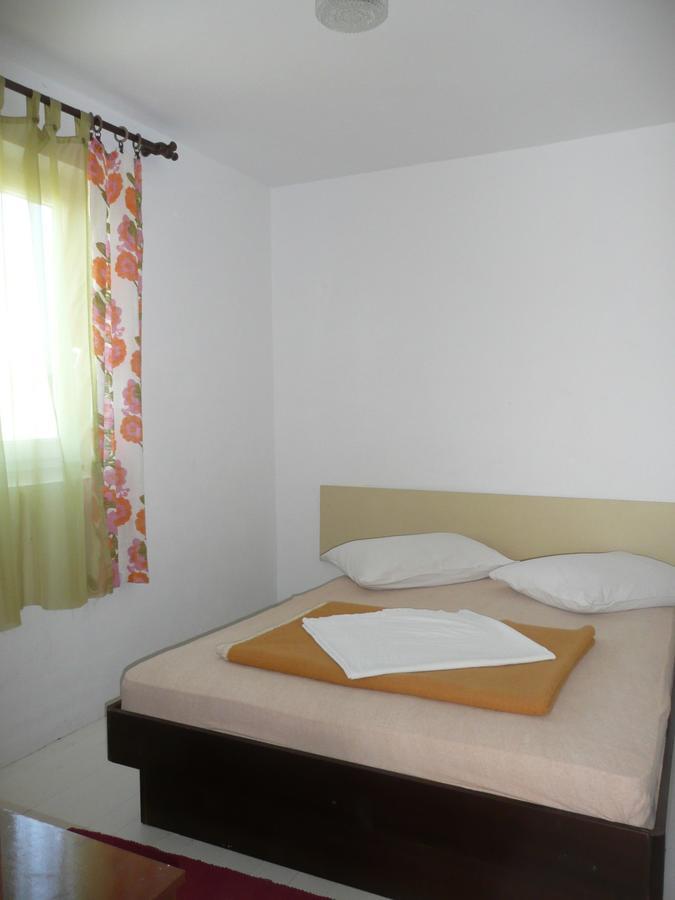 Two-Bedroom Apartment In Lopar I Szoba fotó